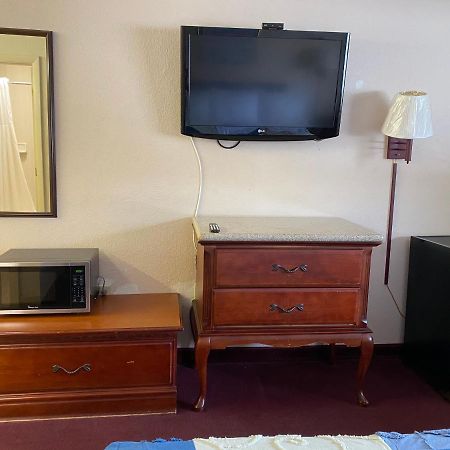 Regency Inn Fern Park Eksteriør billede